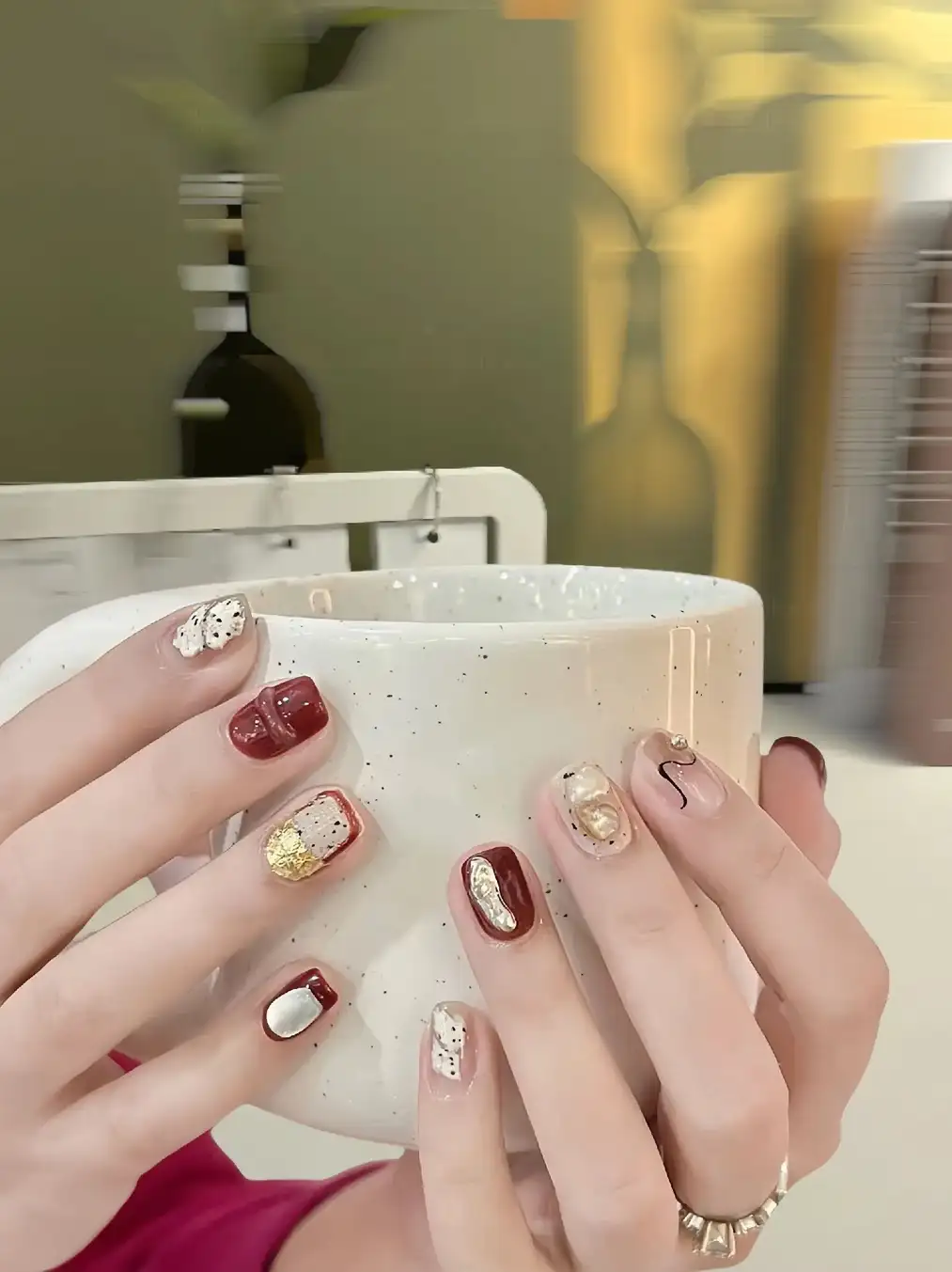 Warm, beautiful fall nail designs