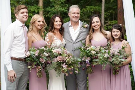 Beth Shuey is married to a real estate agent.